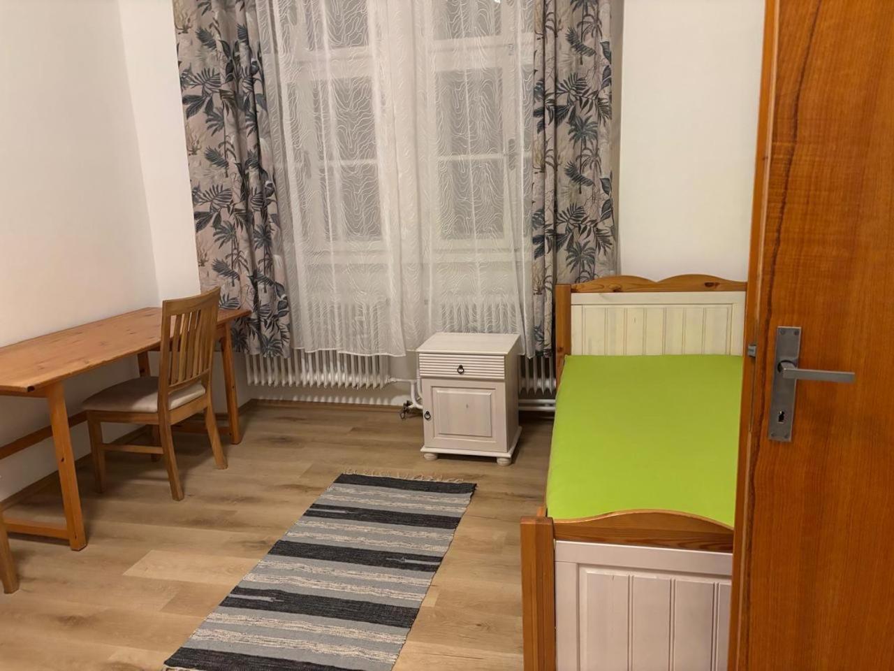 City Apartment Cheb Esterno foto
